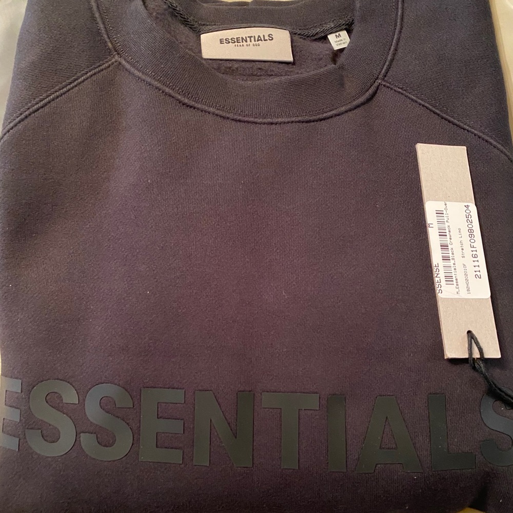 SOLD: Essentials (FOG) Black Crew Neck.